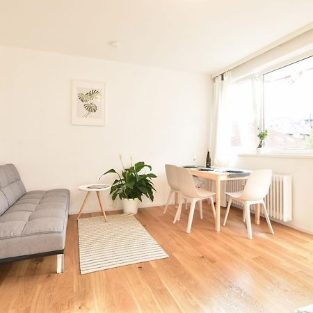Peaceful Studio Apartment Near Center Innsbruck Buitenkant foto